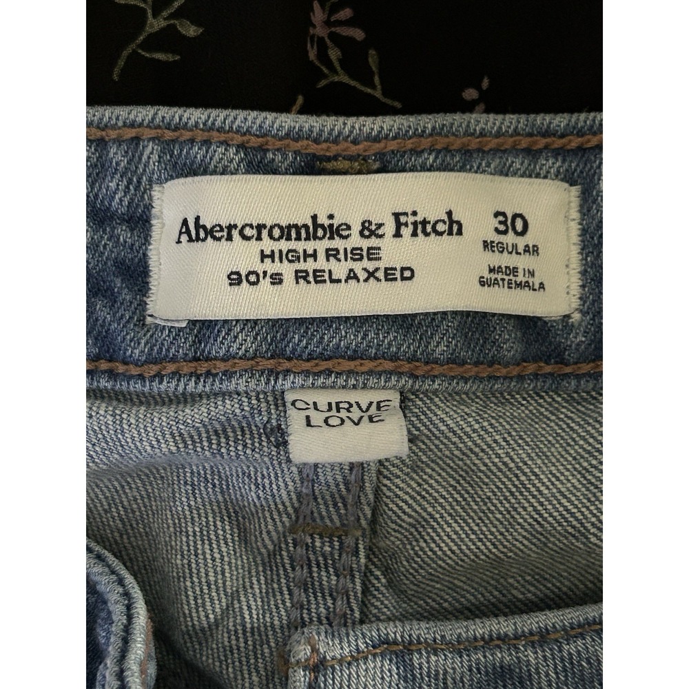 A&F High Rise 90's Relaxed Size 30 Med. Blue Color Cowboy Boot Embroidery - Picture 2 of 8